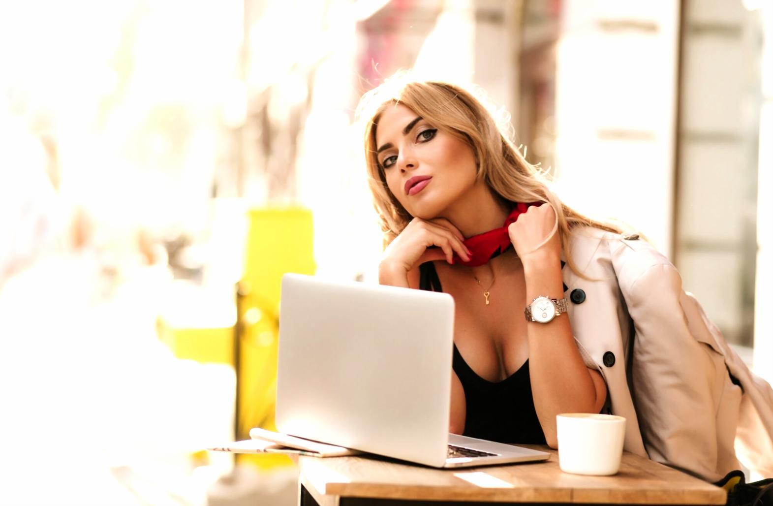 Team working on competitor analysis